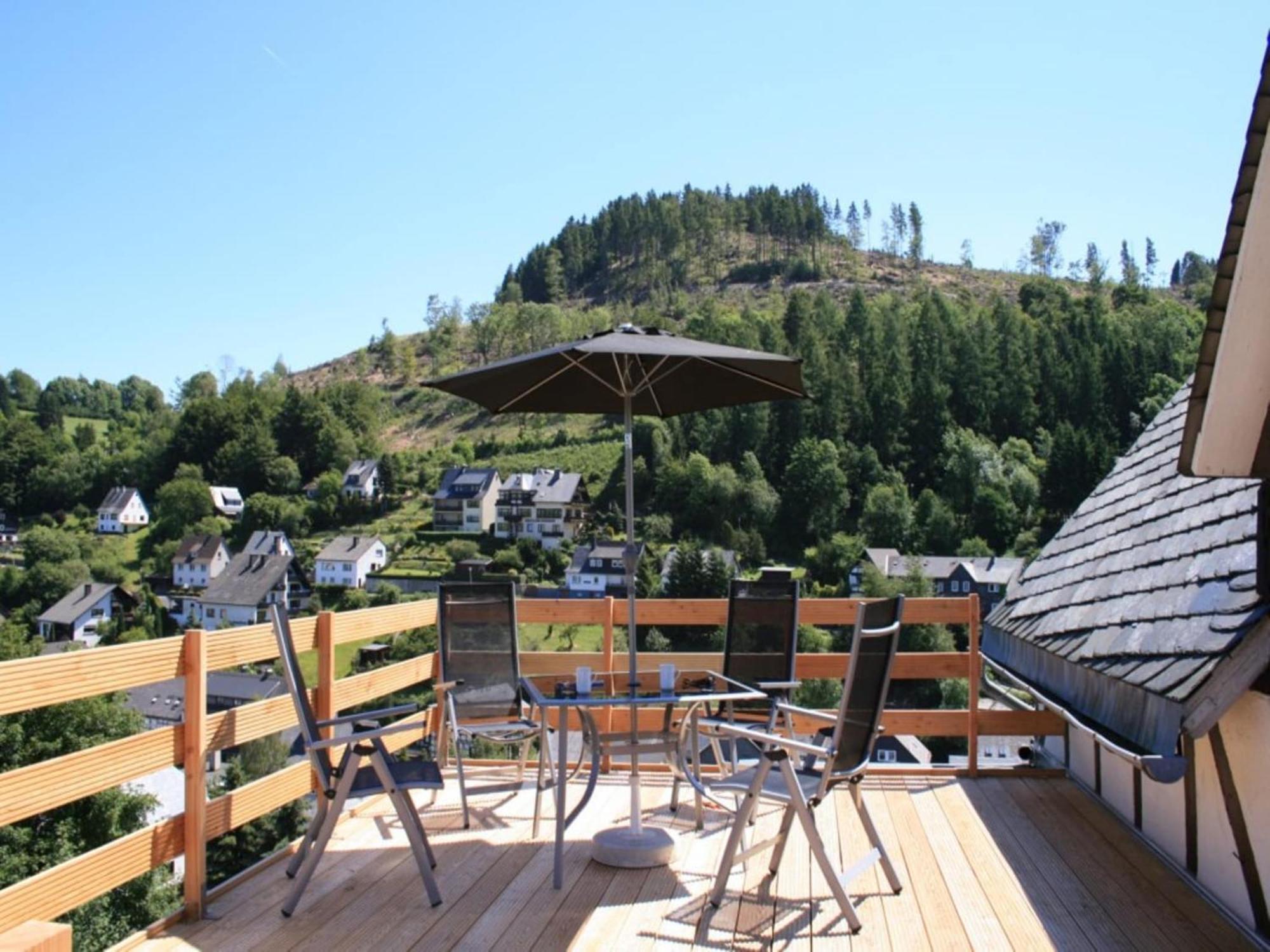 Cosy Apartment In Schwalefeld Near Willingen With Private Terrace 外观 照片